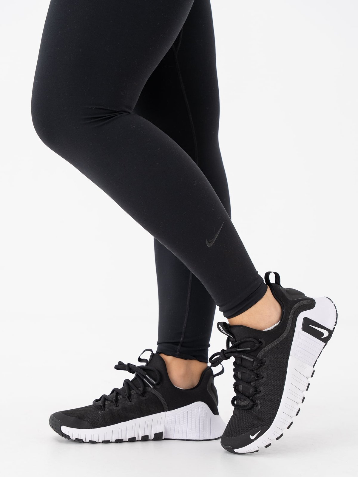 Nike Free Metcon 6 Black / White