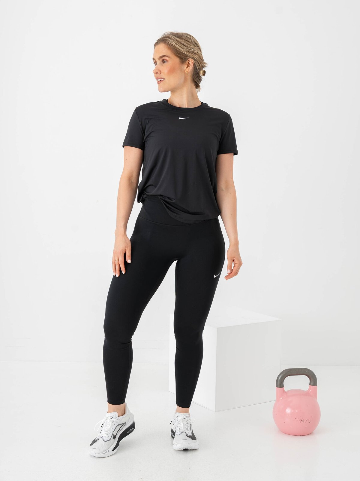 Nike One Classic Dri-Fit Short Sleeve Top Black / White
