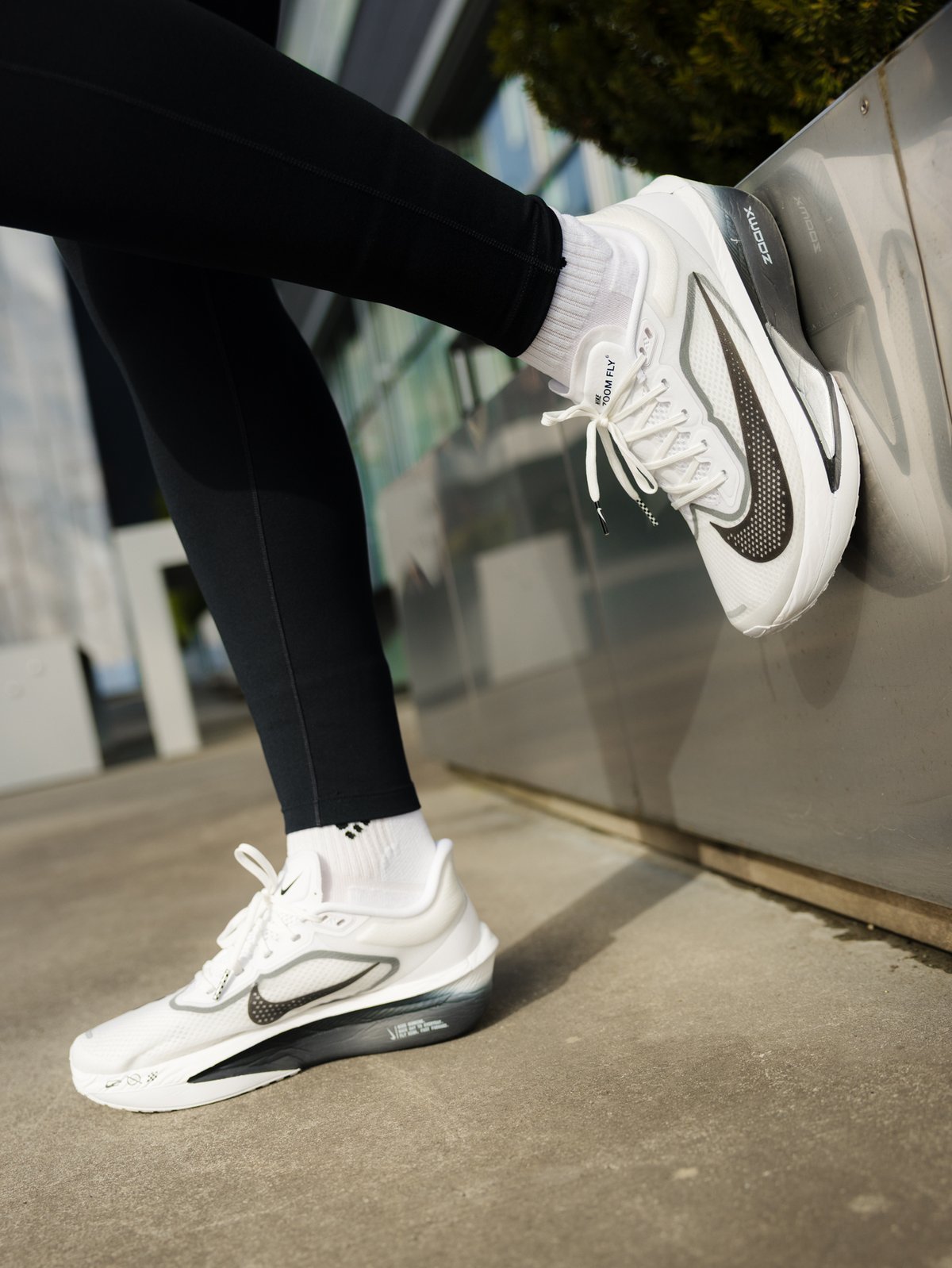 Nike Zoom Fly 6 White / Black / Smoke Grey / Metallic Silver