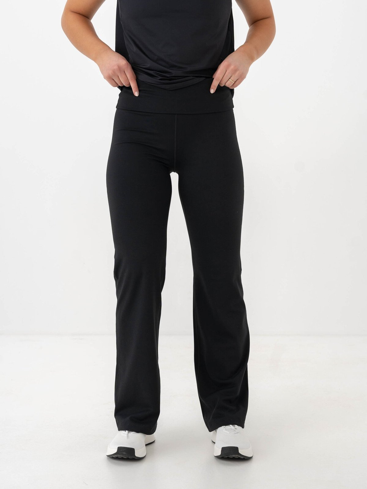 Nike One Dri-Fit High-Waisted Fold-Over Pant Black