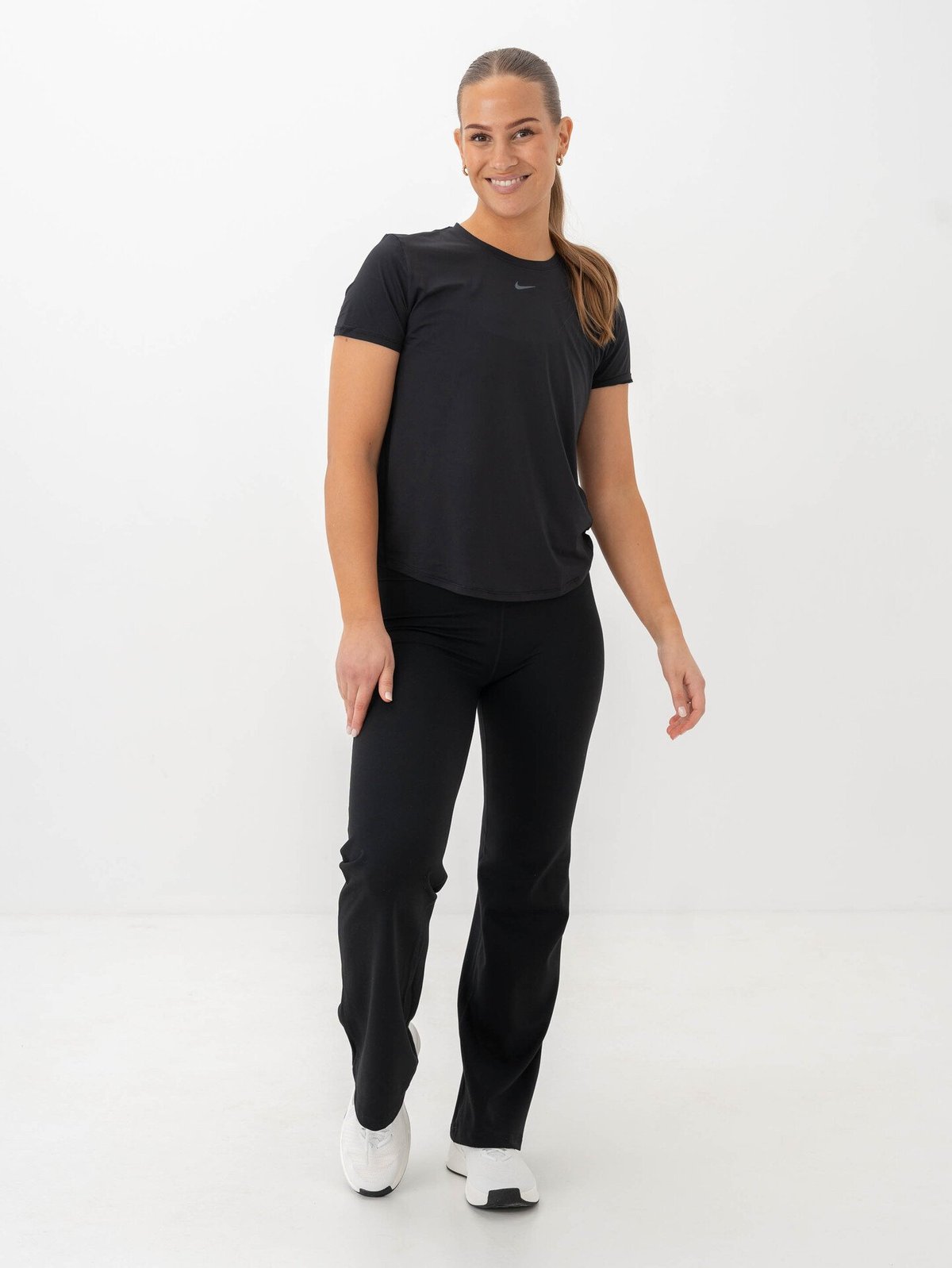 Nike One Dri-Fit High-Waisted Fold-Over Pant Black
