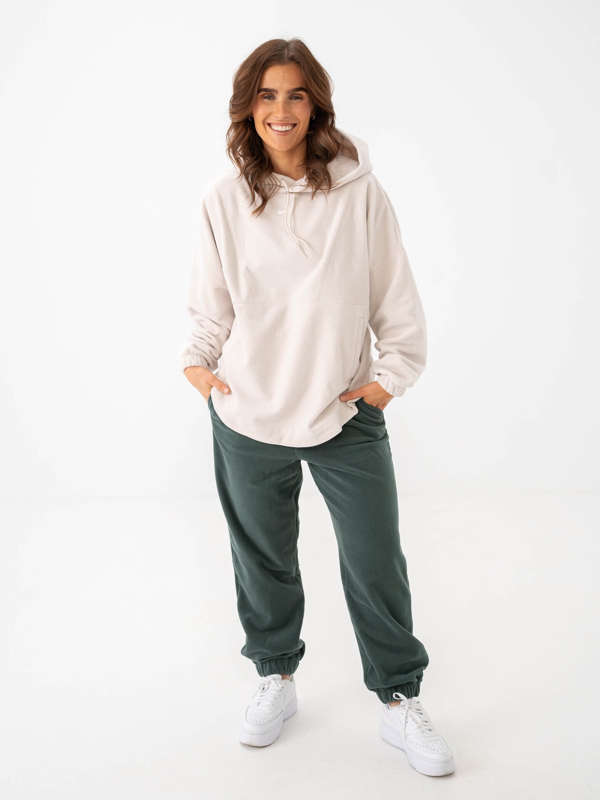 Nike One Therma-Fit Polar Pullover Hoodie Light Orewood Brown / White