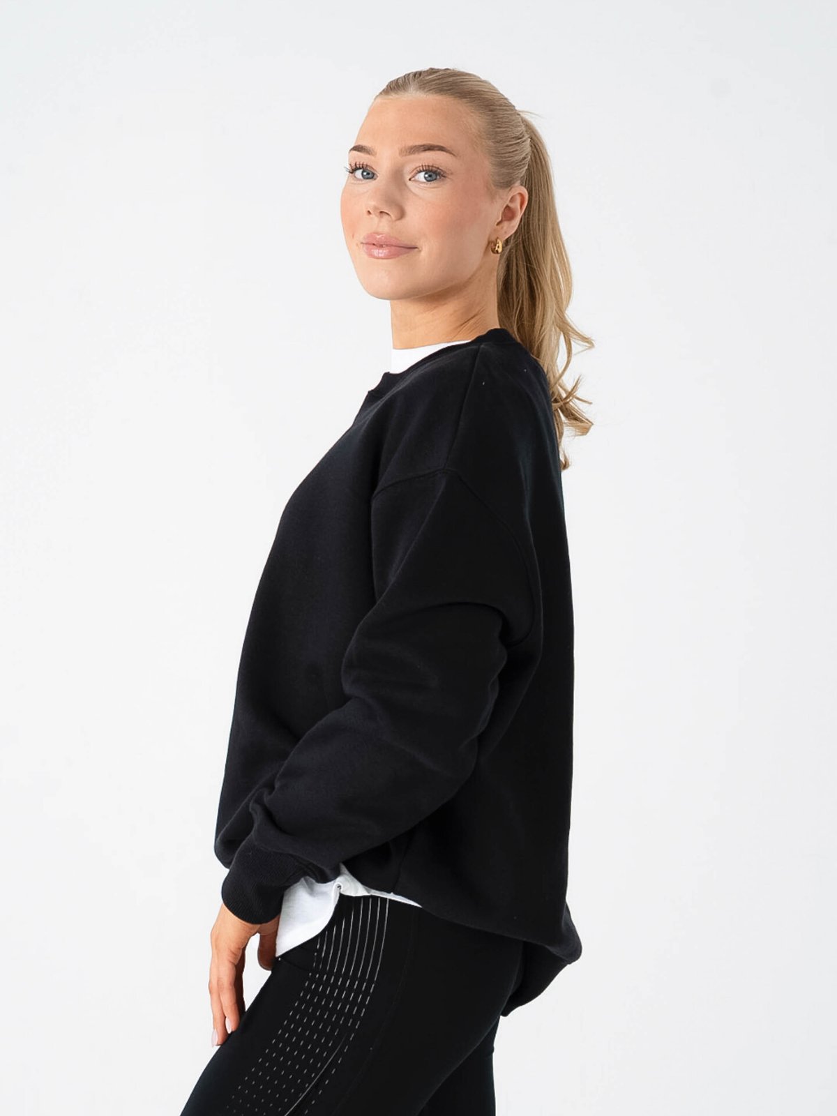 Nike Pheonix Fleece Oversized Crew-Neck Sweatshirt Black / White