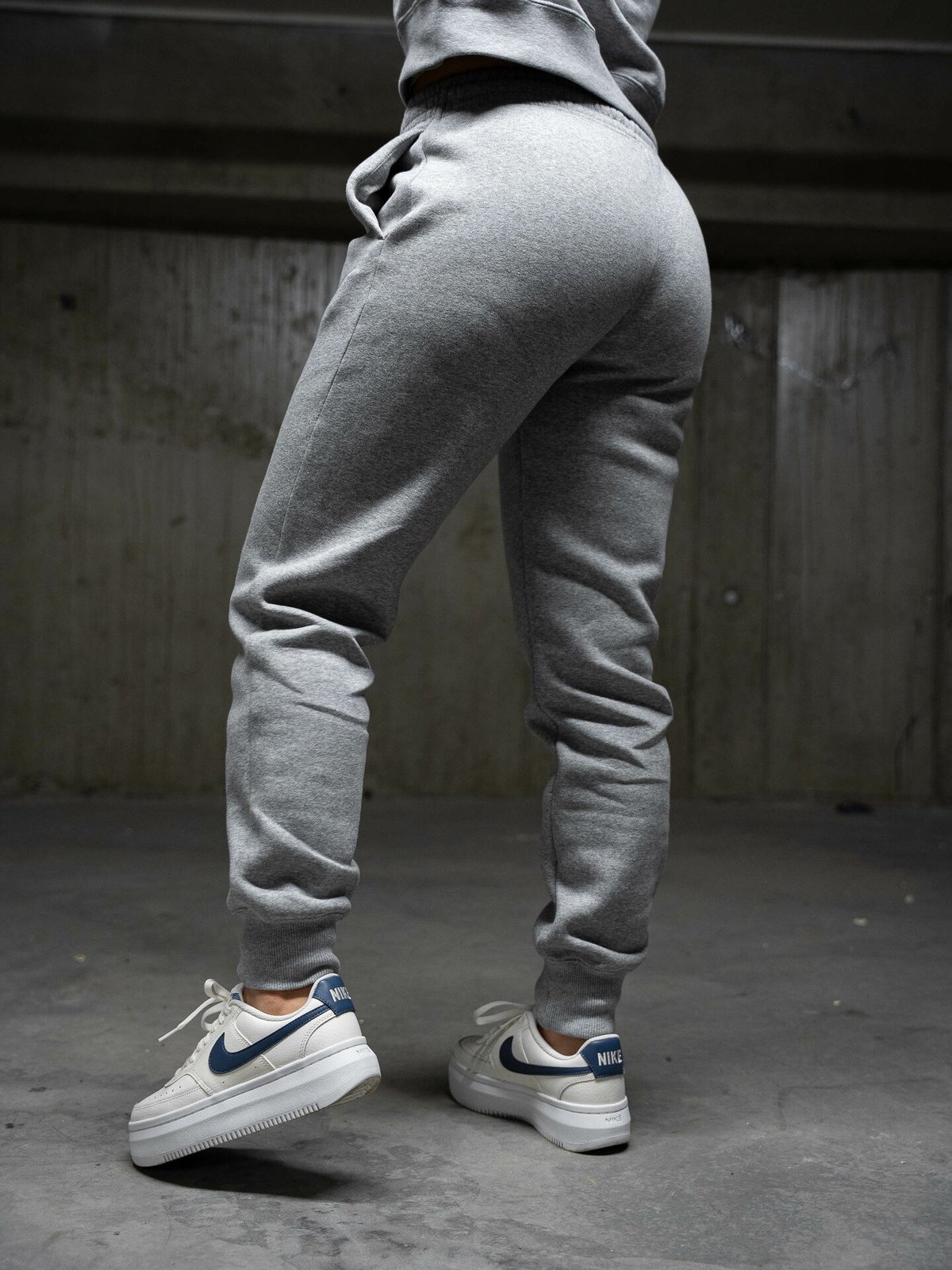 Nike Pheonix Fleece Standard Pant Grå
