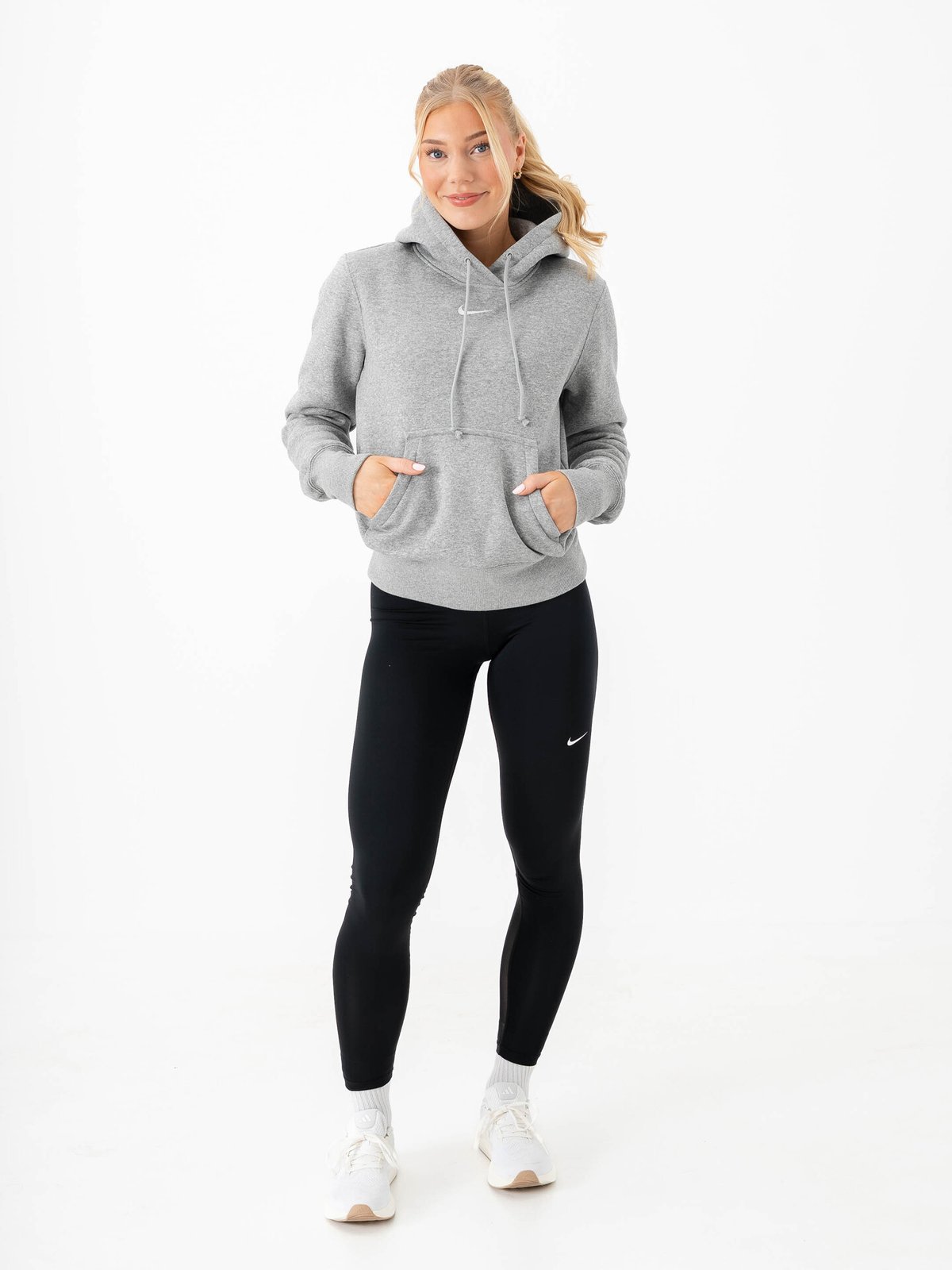 Nike Pheonix Fleece Standard Pullover Hoodie Grå
