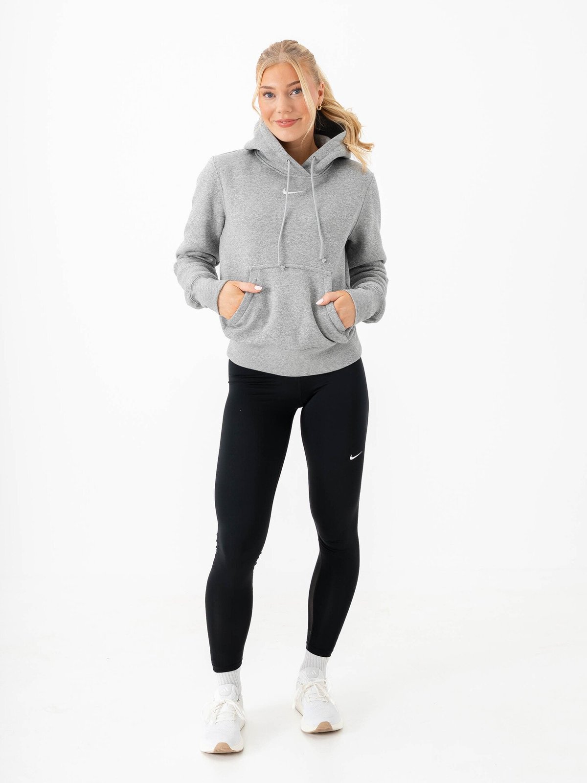 Nike Pheonix Fleece Standard Pullover Hoodie Grå