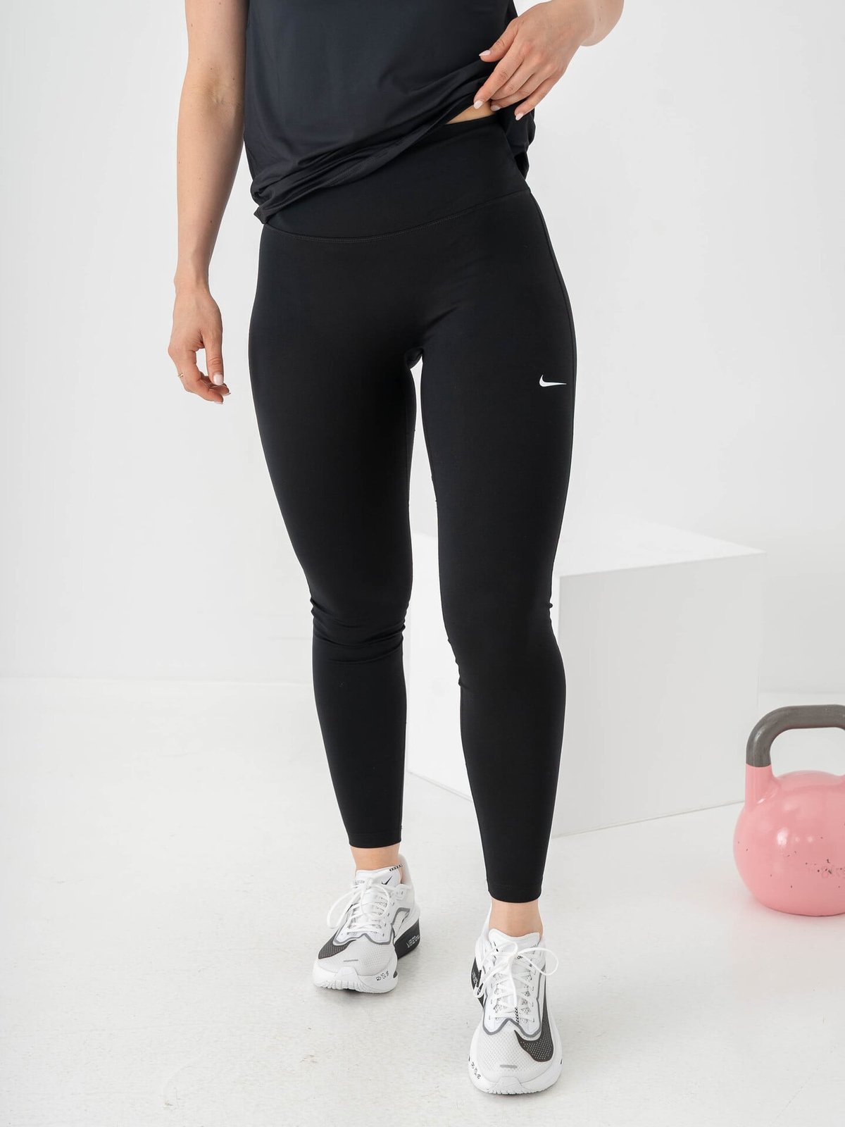 Nike One Dri-Fit High-Waisted Full-Lenght Leggings Useam Black / White