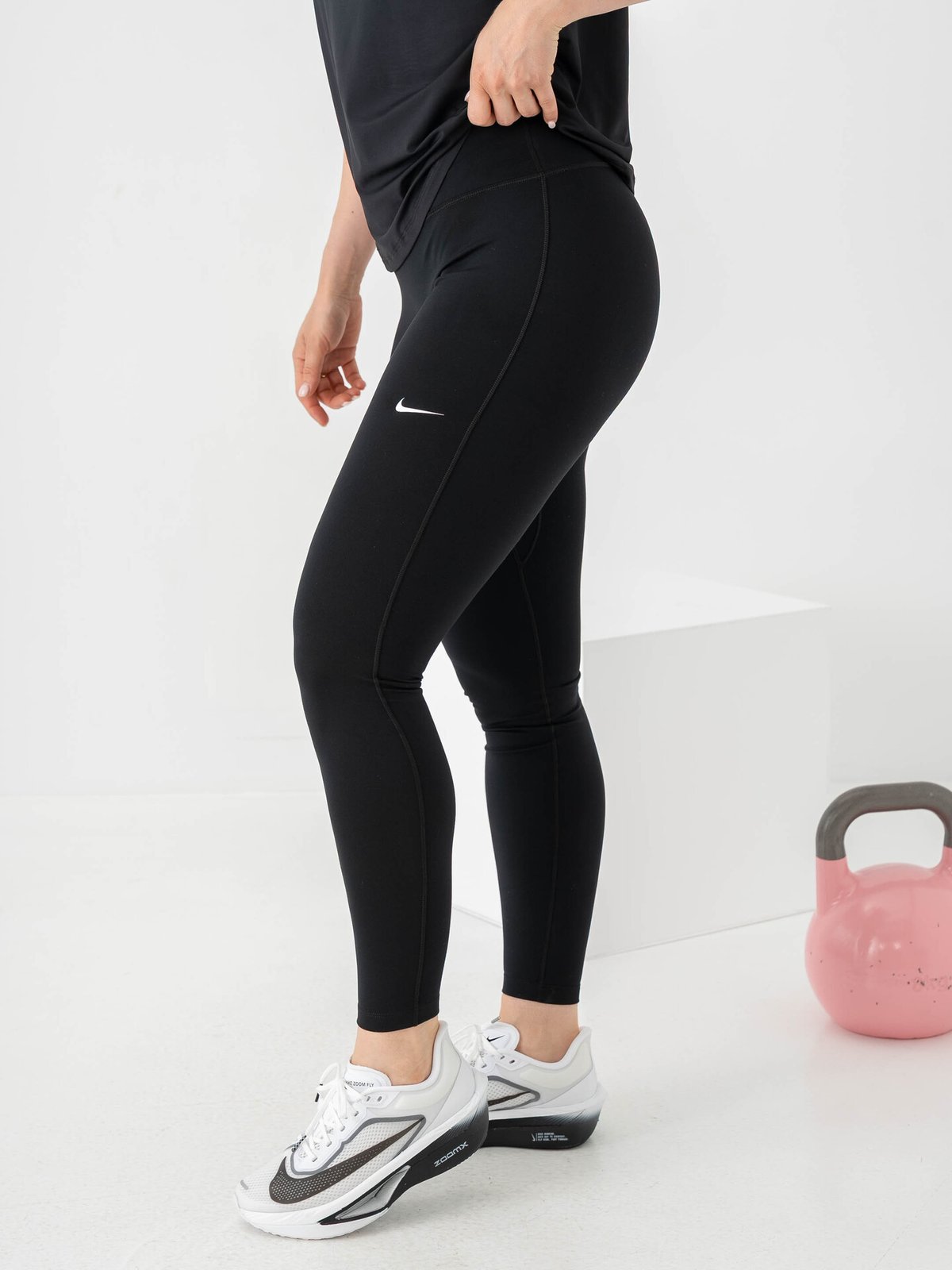 Nike One Dri-Fit High-Waisted Full-Lenght Leggings Useam Black / White
