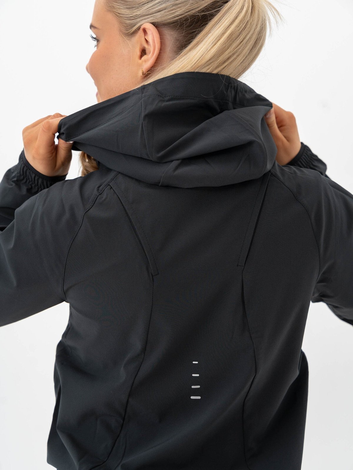 Nike Swift Repel Packable Running Jacket Black