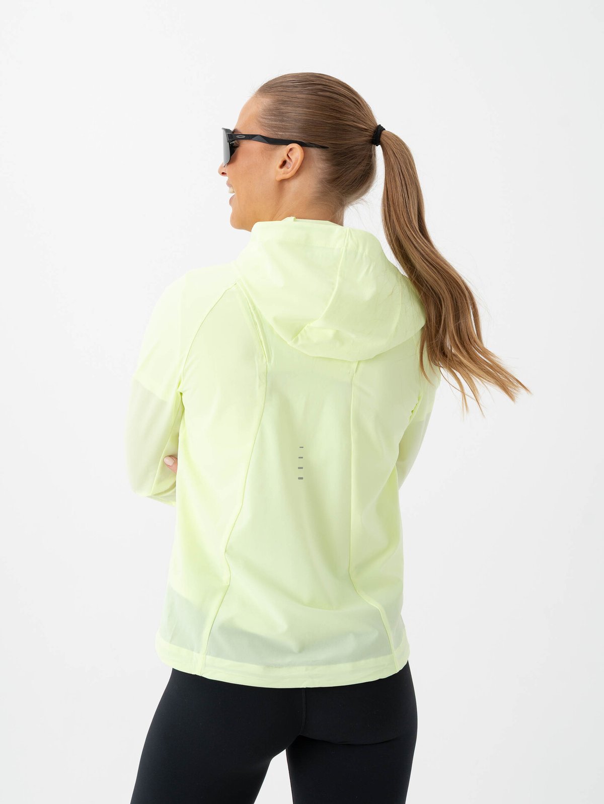 Nike Swift Repel Packable Running Jacket Barely Volt / Reflective Silver
