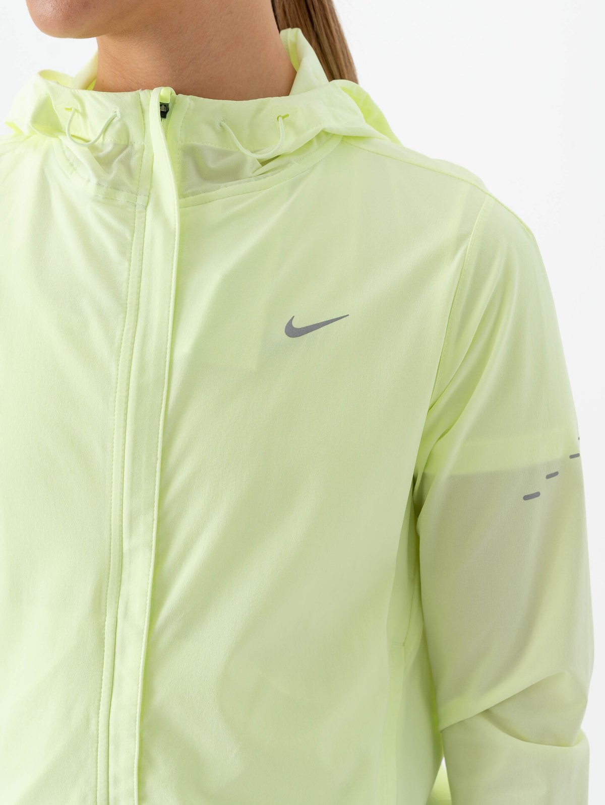Nike Swift Repel Packable Running Jacket Barely Volt / Reflective Silver