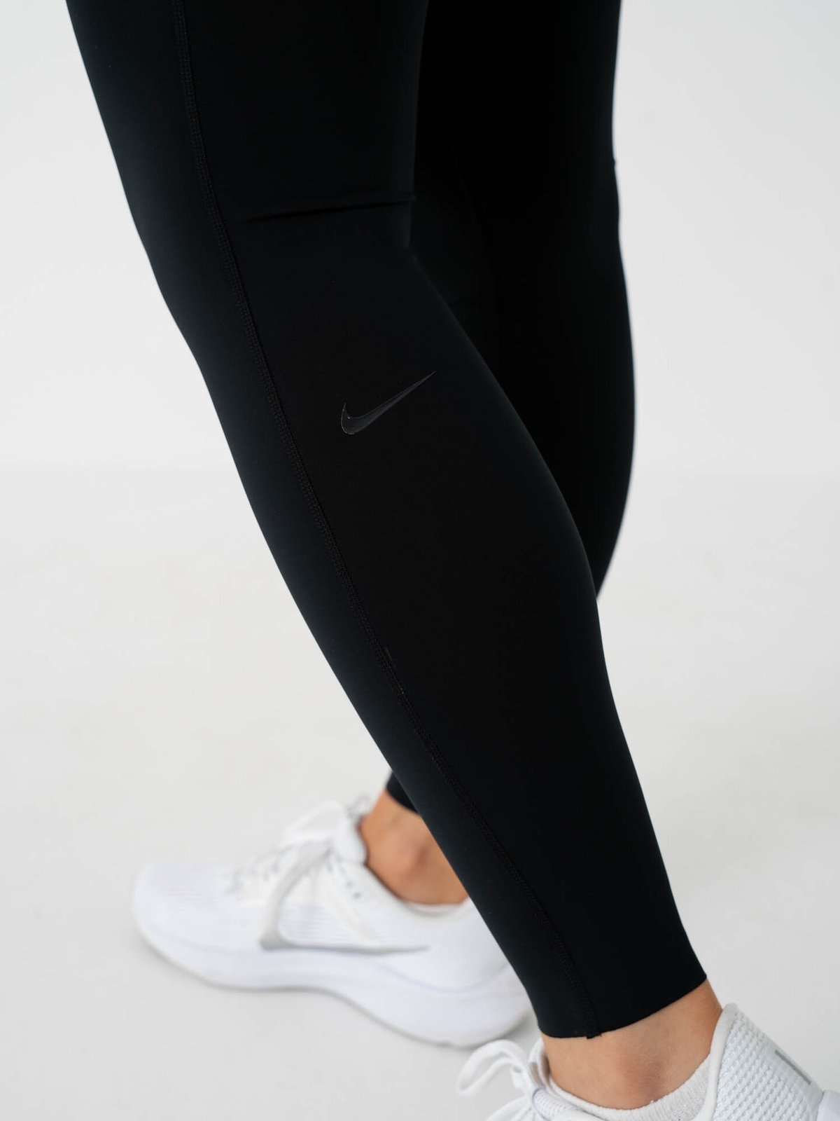 Nike Dri-Fit Universa High-Rise Pocket Tights Black / Anthracite / Dark Smoke Grey