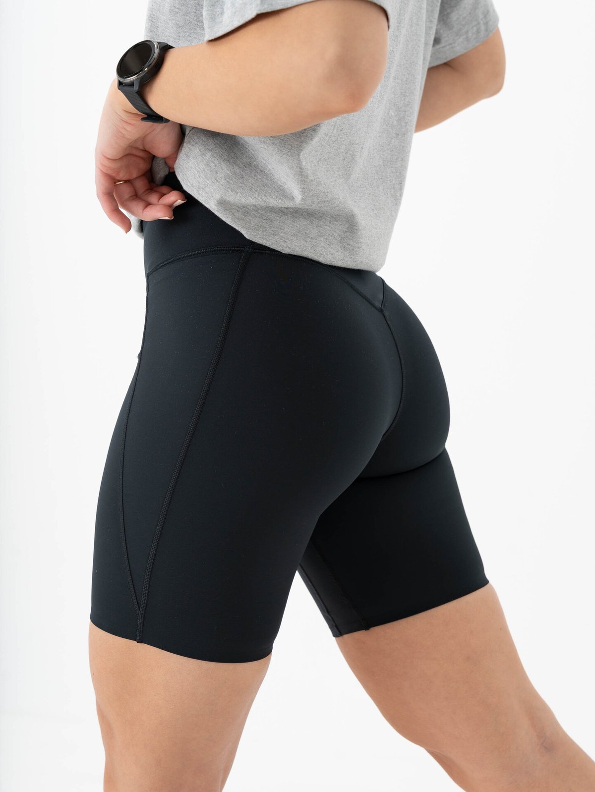 Nike Dri-Fit Universa High-Rise 8in Pocket Shorts Black / Anthracite / Smoke Grey