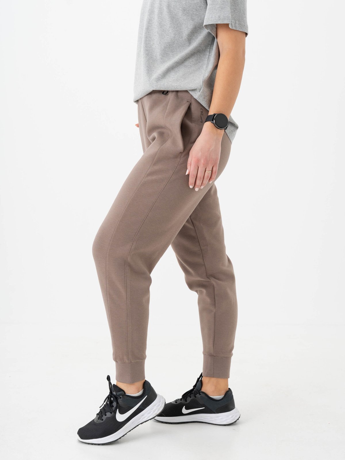 Nike 24.7 Dri-Fit Mid-Rise Jogger Soft Mink Brown / Black / Ironstone