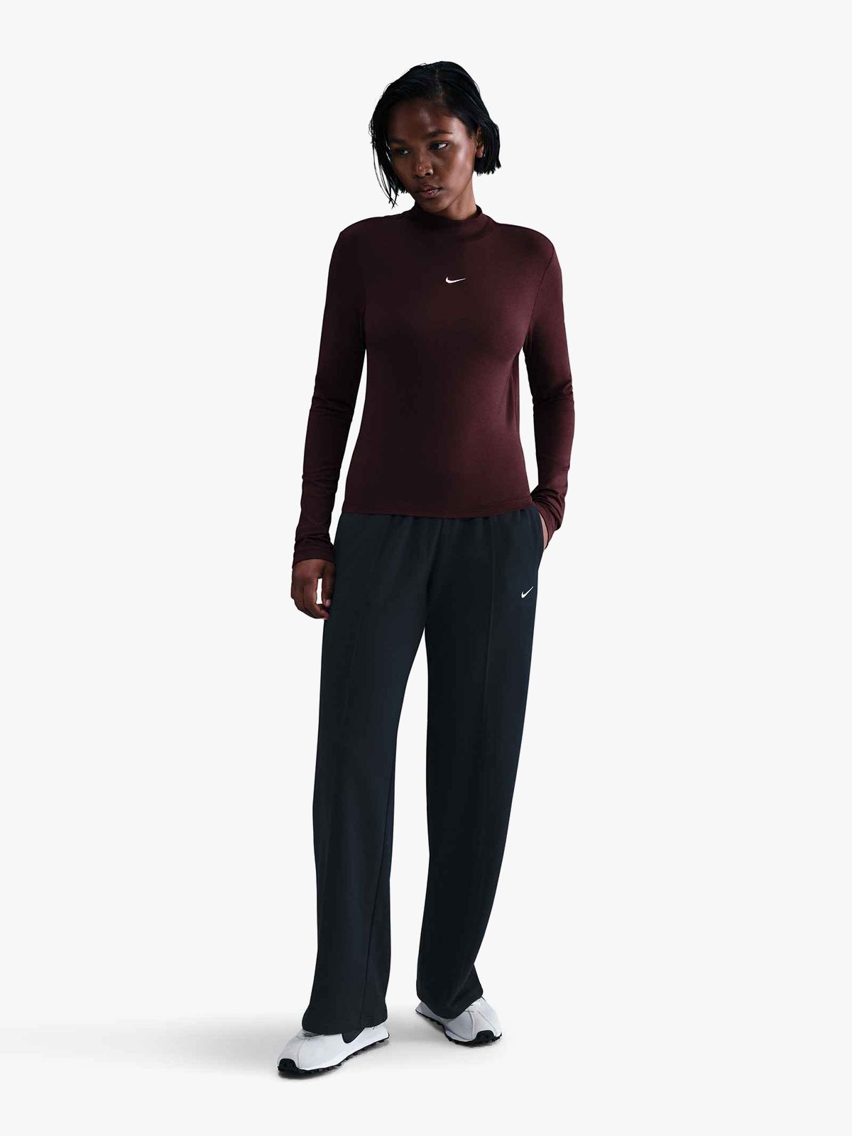 Nike Sportswear Chill Knit Slim Long Sleeve Mock-Neck Burgundy Crush/Sail
