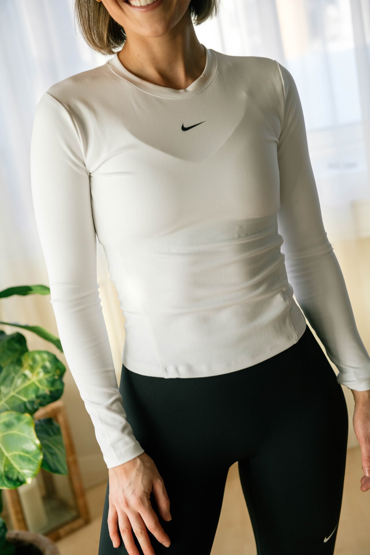 Nike One Fitted Dri-Fit Long Sleeve Top White / Black