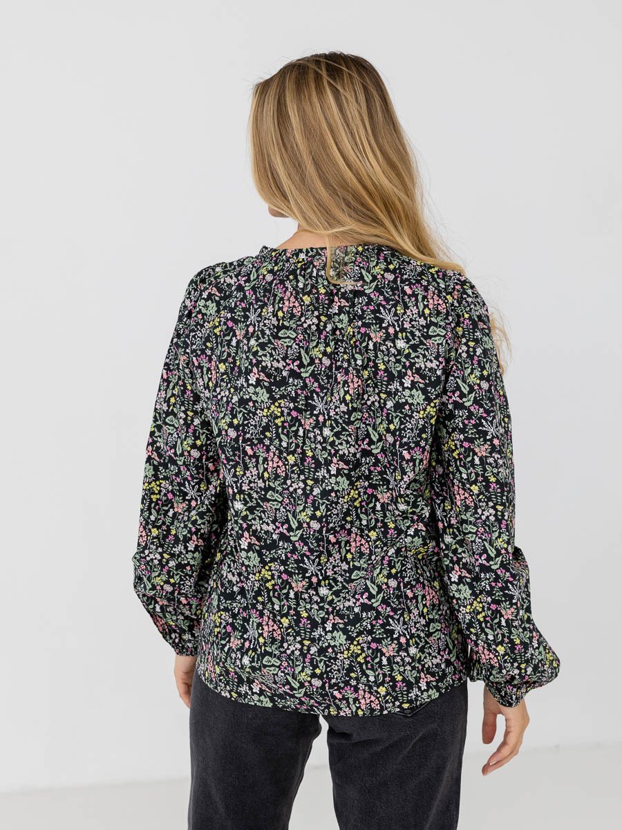 NORR Opal Top Black flower print