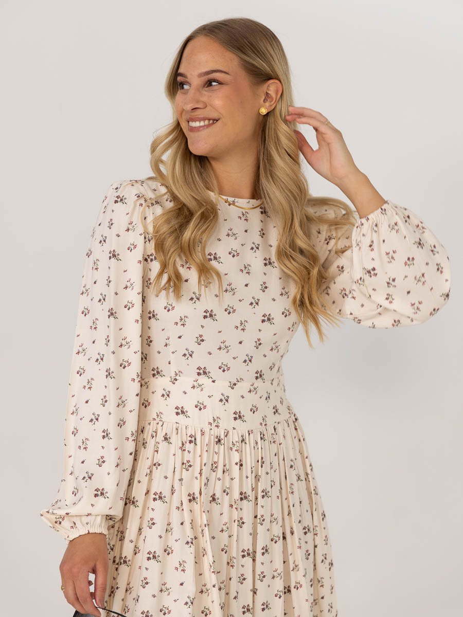 NORR Sabby dress Off-white Flower Print