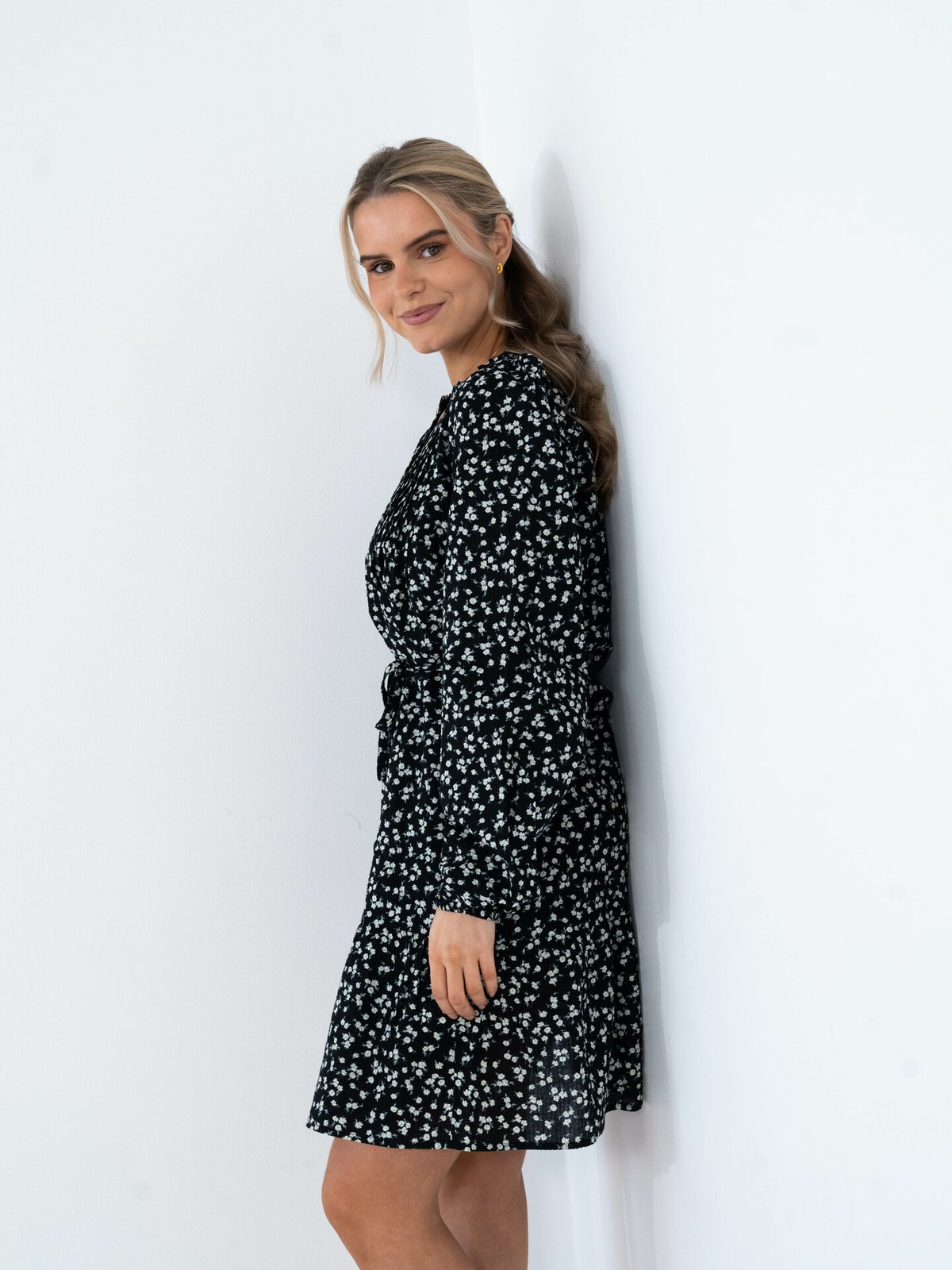 NORR Opal Seersucker Dress Black Flower