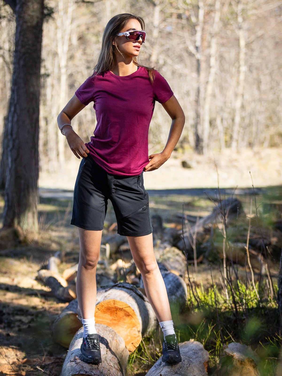 Oakley Jawbreaker Polished White / Brilleglassfarge: Prizm Road / Lysgjennomslipp: 20%