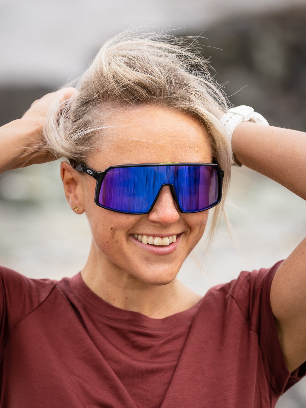 Oakley Sutro Matte Black / Brilleglassfarge: Prizm Road / Lysgjennomslipp: 20%