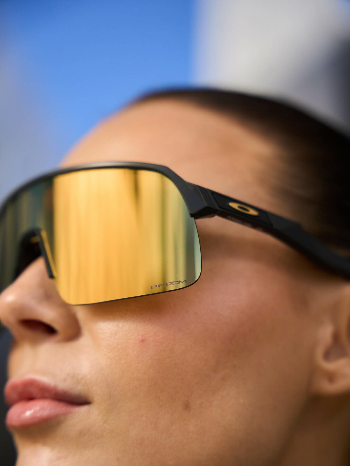 Oakley Sutro Lite Matte Carbon / Brilleglass: Prizm 24K / Lysgjennomslipp: 11%