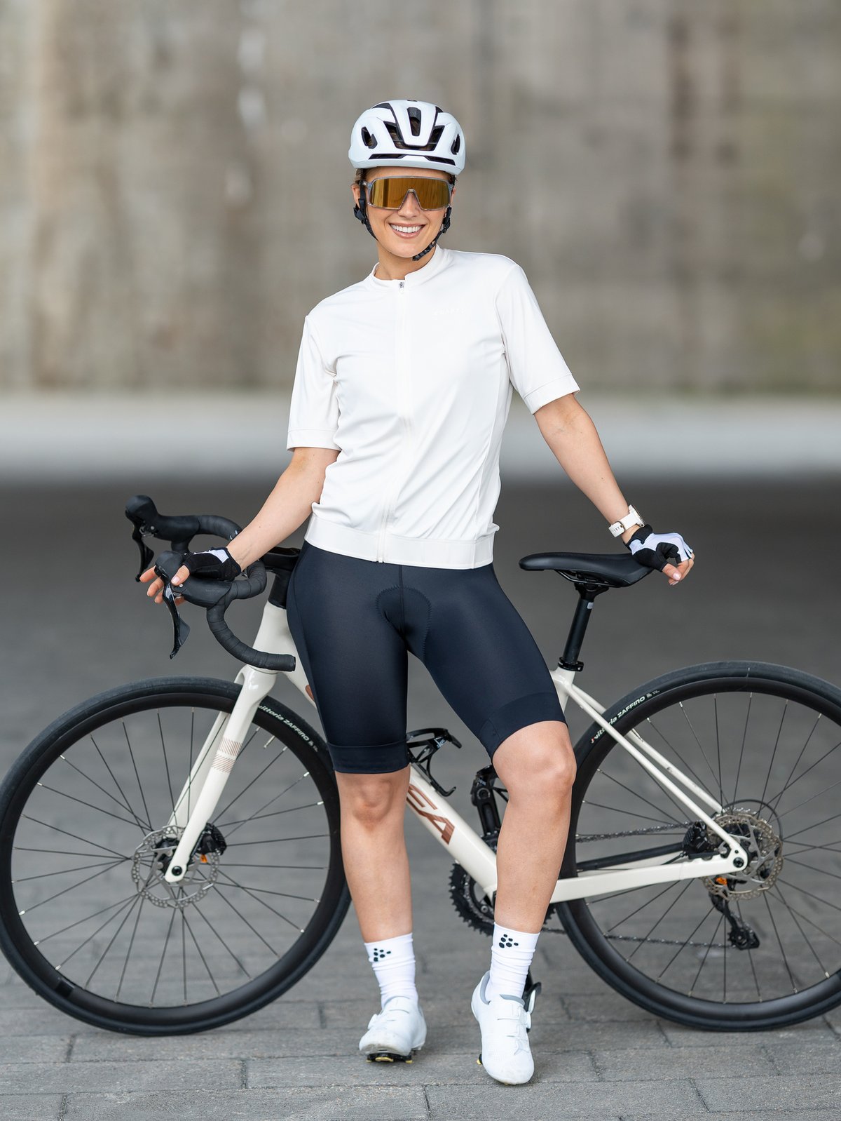 Oakley ARO3 Endurance Polished White / Matte