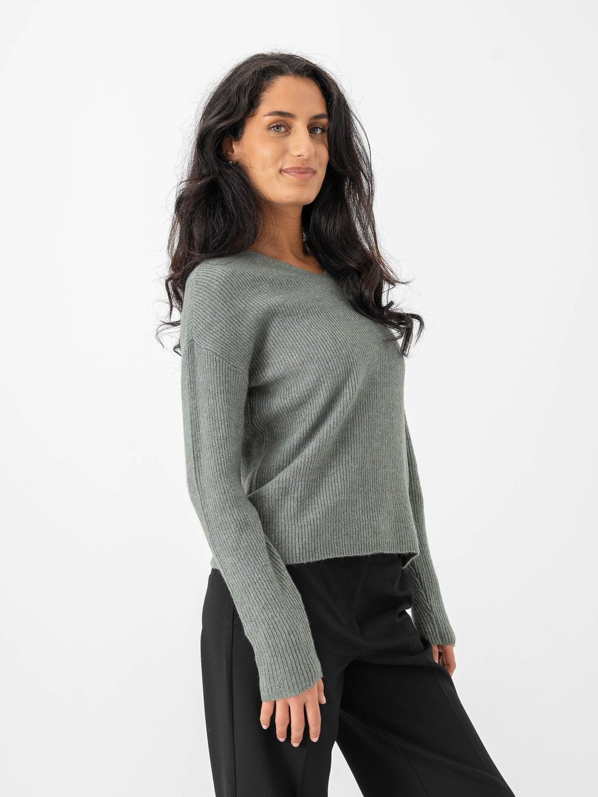 Only Camilla V-Neck Long Sleeve Pullover Knit Laurel Wreath Melange