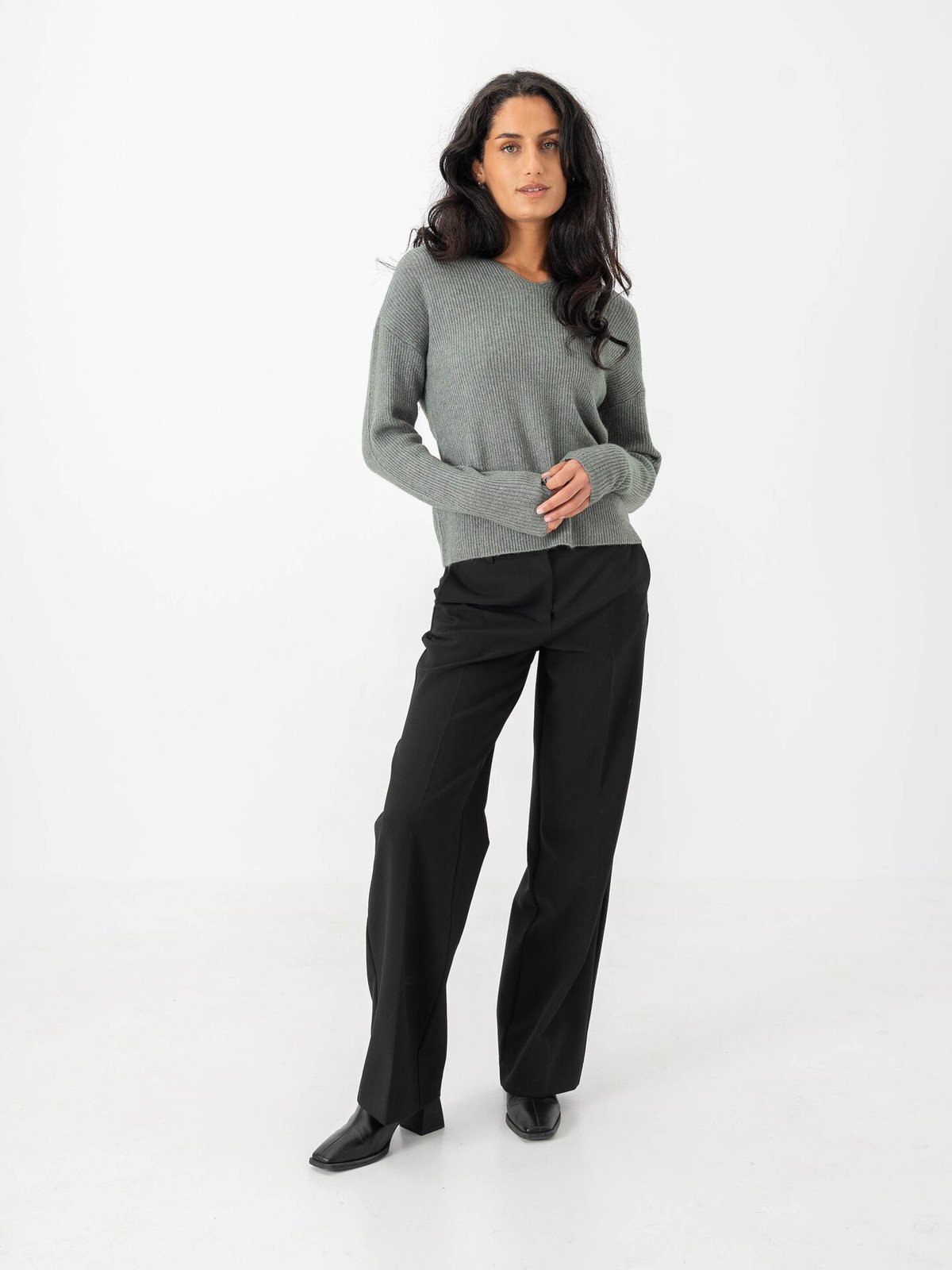 Only Camilla V-Neck Long Sleeve Pullover Knit Laurel Wreath Melange