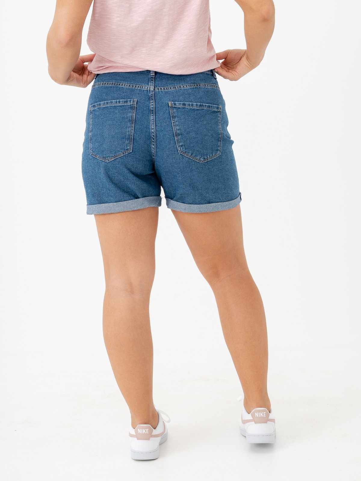 Only Vega High Waist Mom Denim Shorts Medium Blue Denim