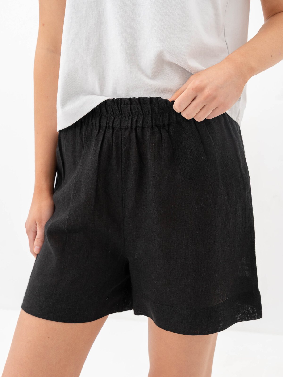 Only Tokyo Life High Waist Linen Blend Shorts Black