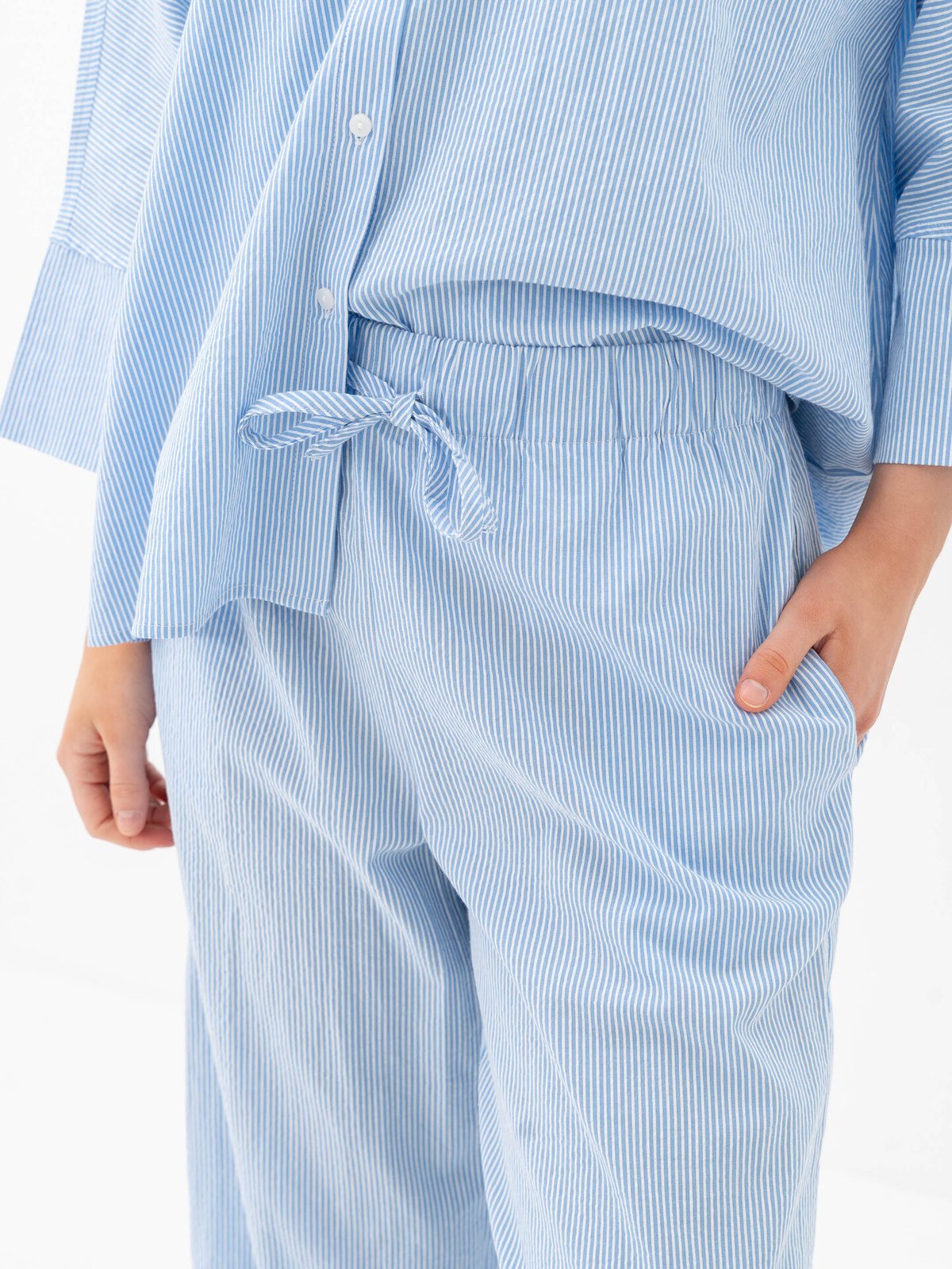 Only Augusta Pant Cloud Dancer / Blue Stripes