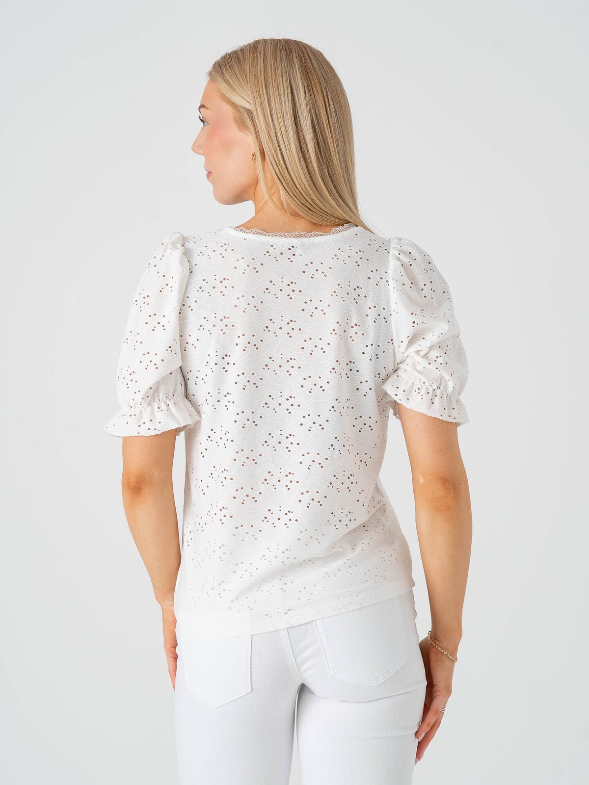 Only New Smilla Life Short Sleeve Puff Top Cloud Dancer