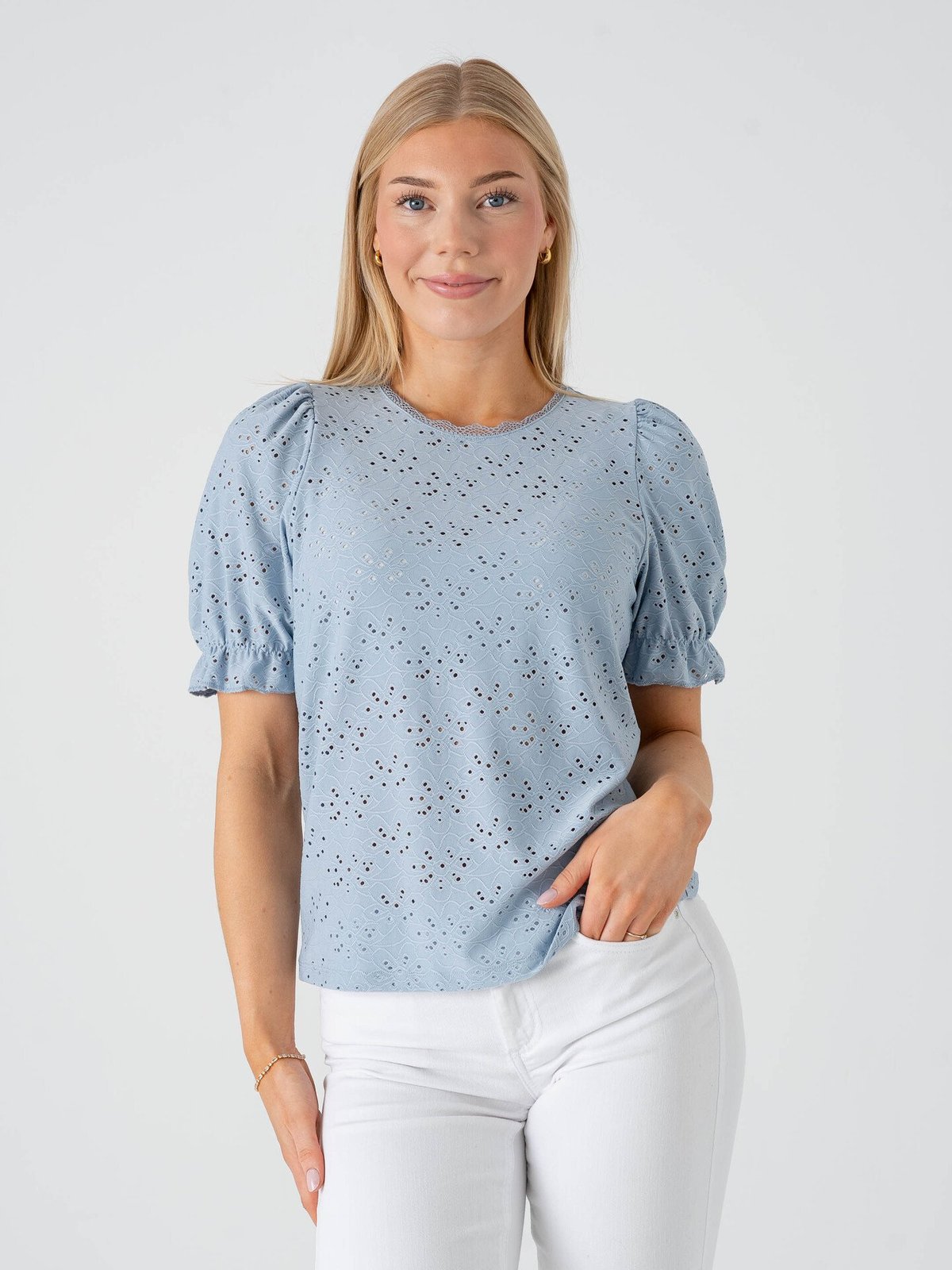 Only New Smilla Life Short Sleeve Puff Top Soft Chambray