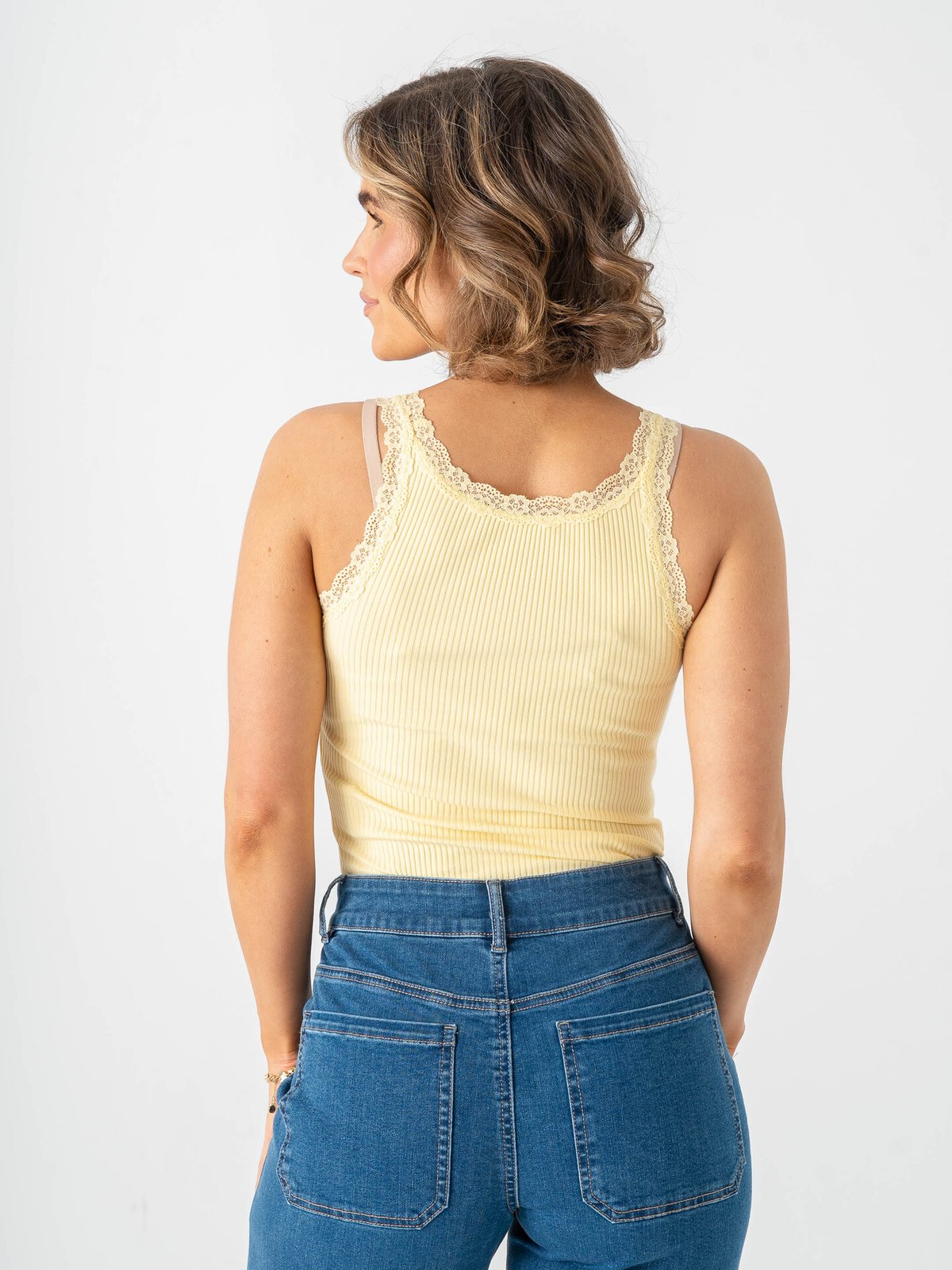 Only Sara Sharai Lace Tank Top Double Cream