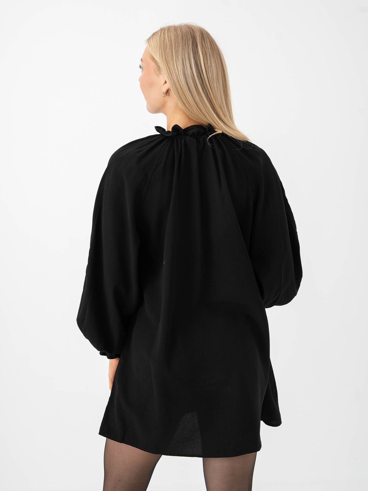 Only Fayce Long Sleeve Short Loose Dress Black