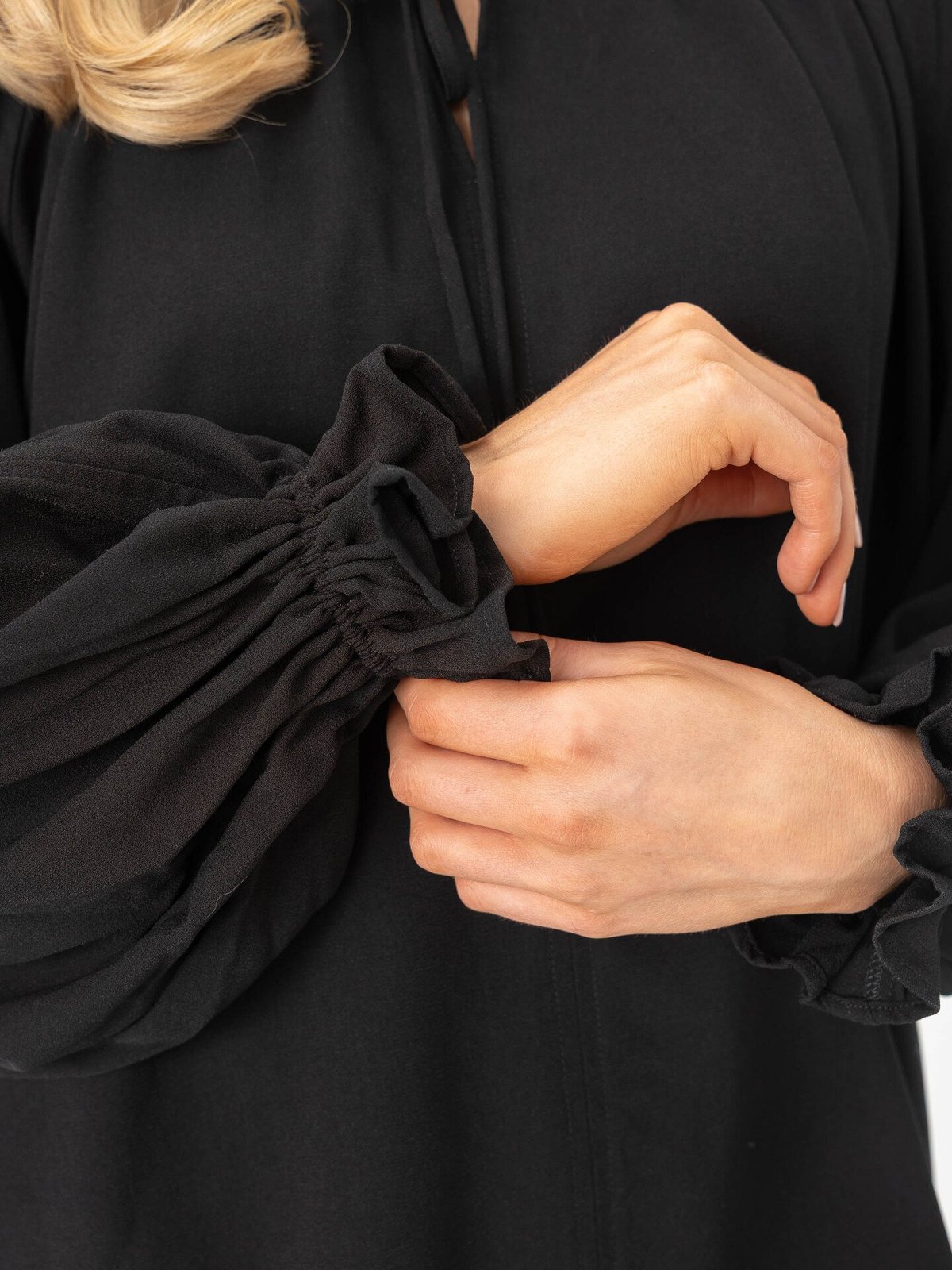 Only Fayce Long Sleeve Short Loose Dress Black