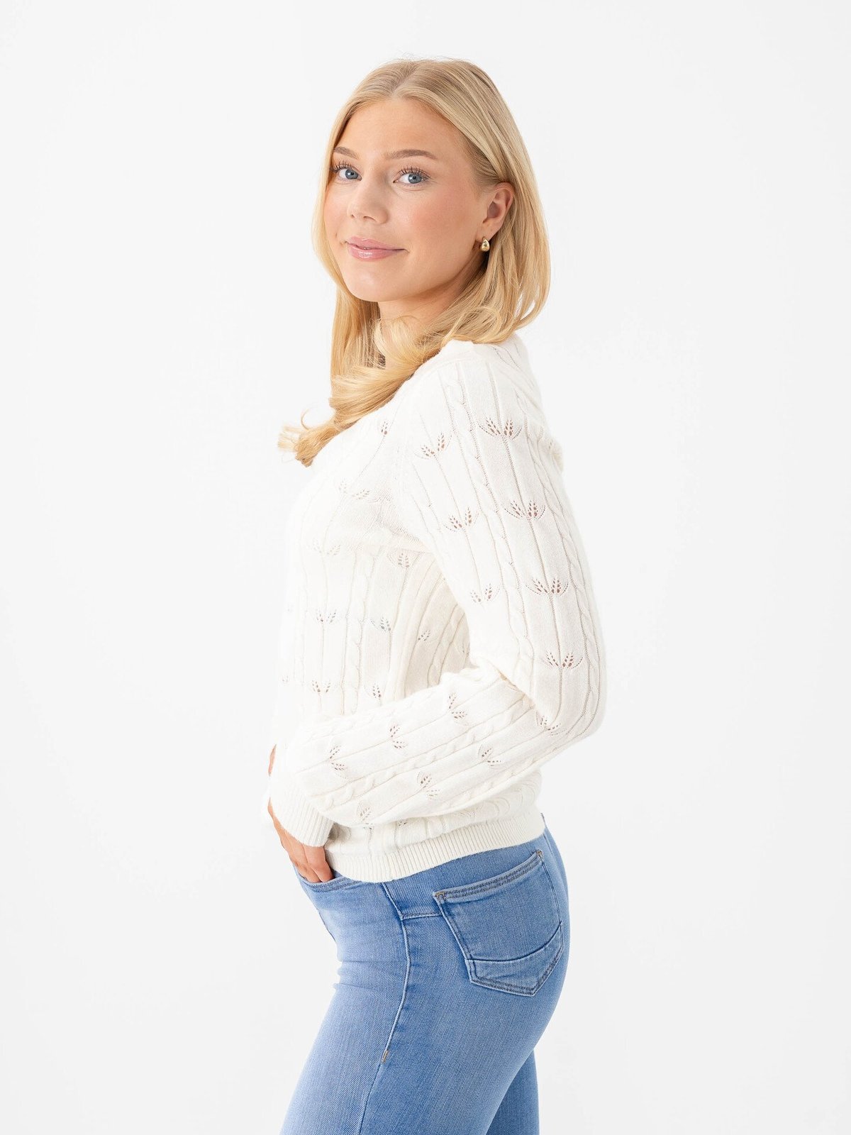 Only Katia Long Sleeve Structure O-Neck Pullover Cable Knit Baby'S Breath