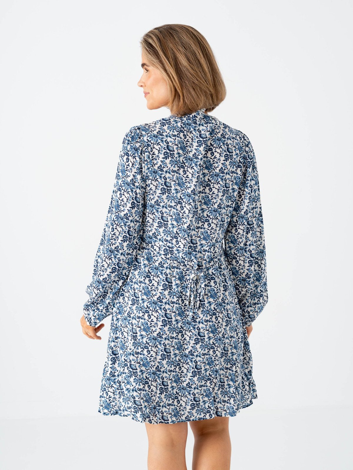 Only Levida Long Sleeve Short Dress Coronet Blue Jadie Flower