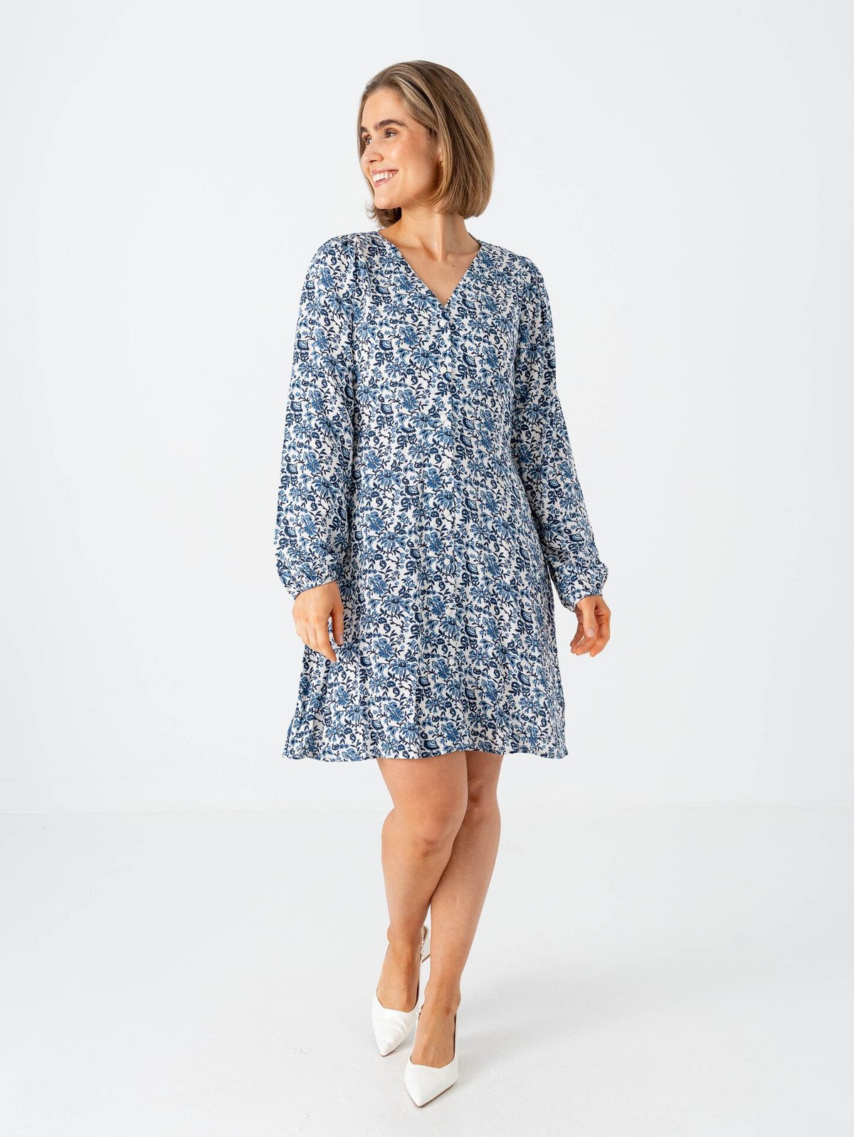 Only Levida Long Sleeve Short Dress Coronet Blue Jadie Flower