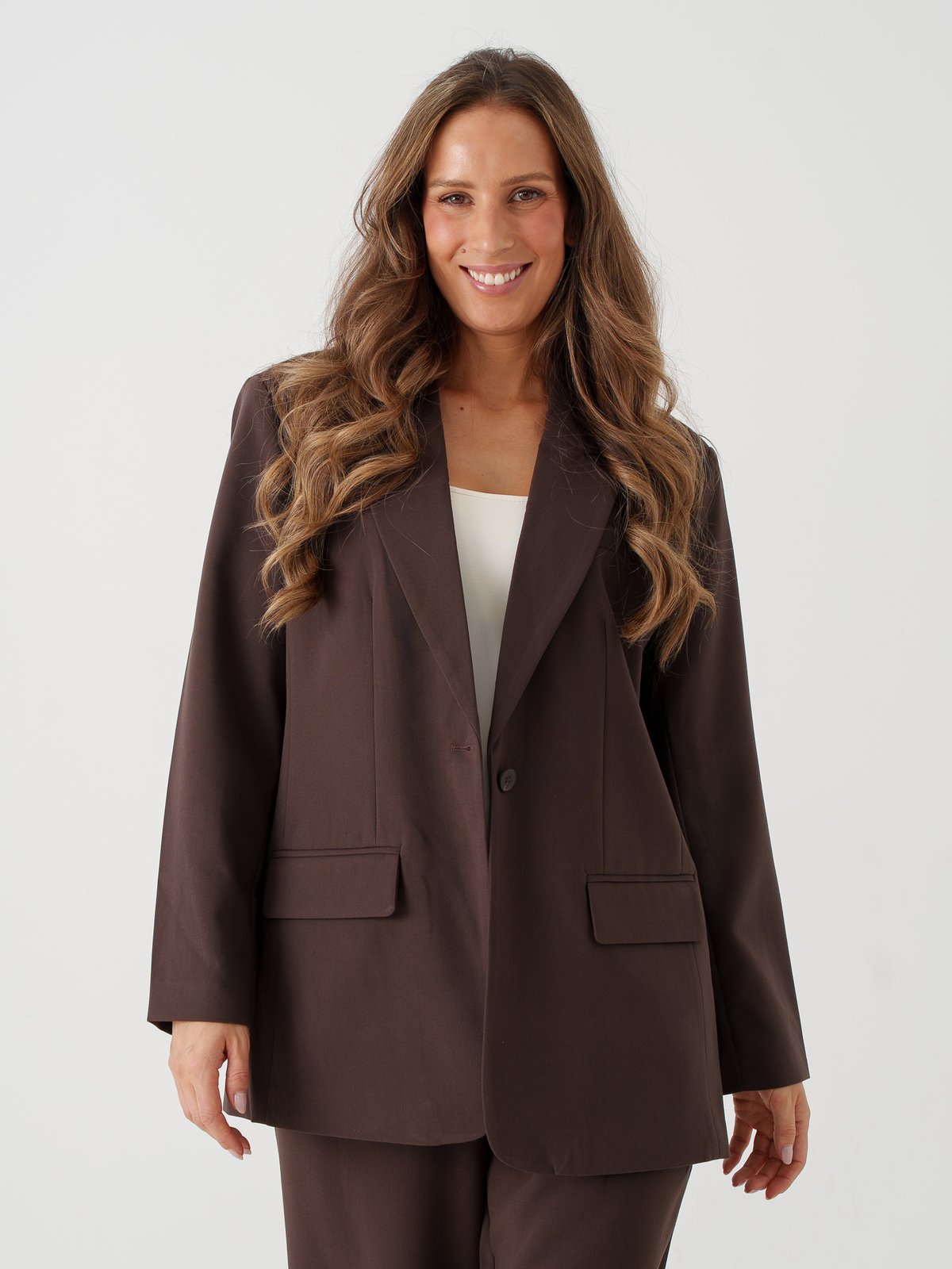Only Linda Raven Long Sleeve BF Blazer Coffee Bean