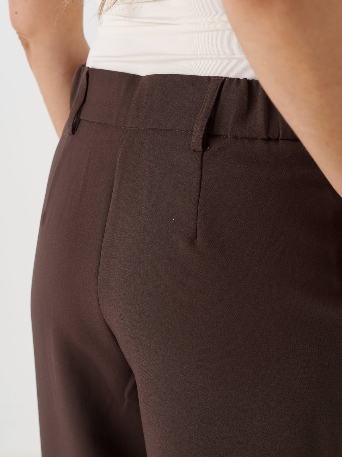 Only Linda Raven High Waist Straight Pant Coffee Bean