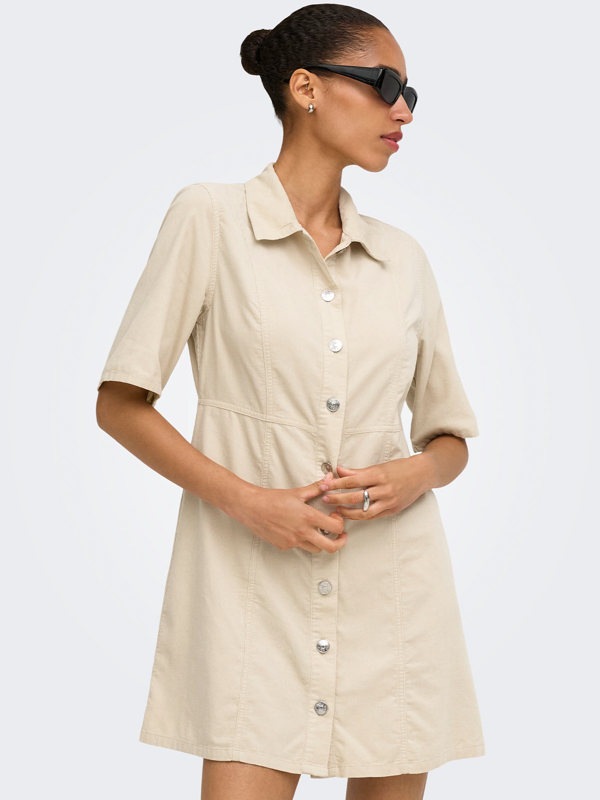 Only Aime 2/4 Short Cord Button Dress Oatmel