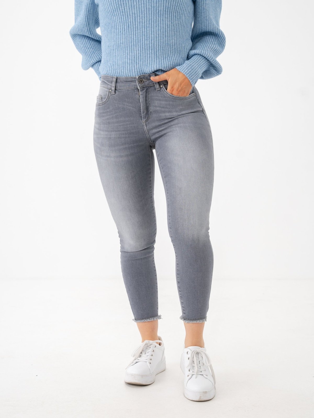 Only Blush Mid RW Denim Medium Grey Denim