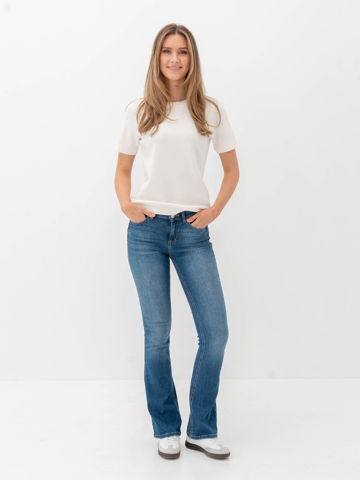 Only Blush Mid Flared Denim Medium Blue Denim