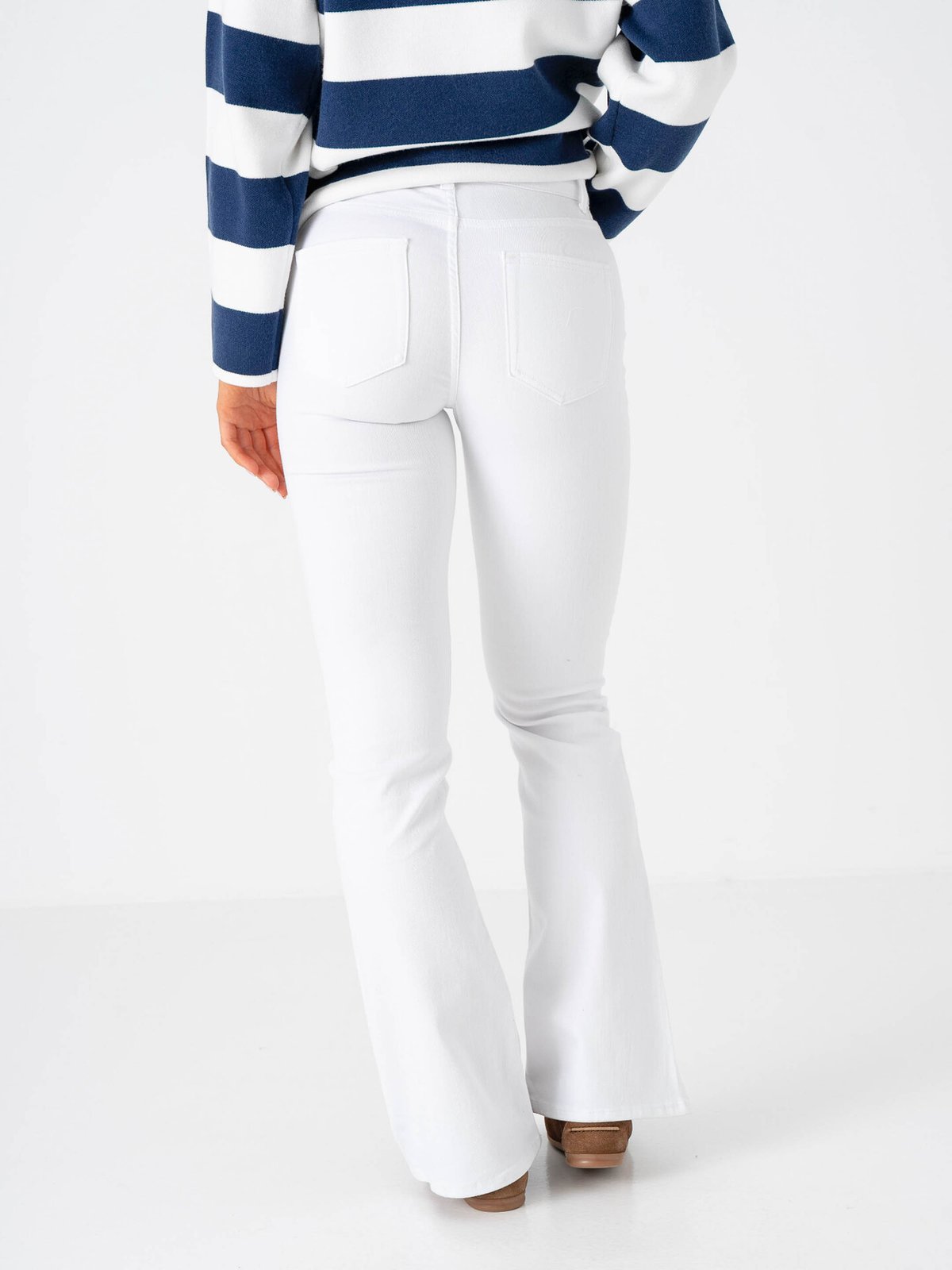 Only Blush Mid Flared Denim White