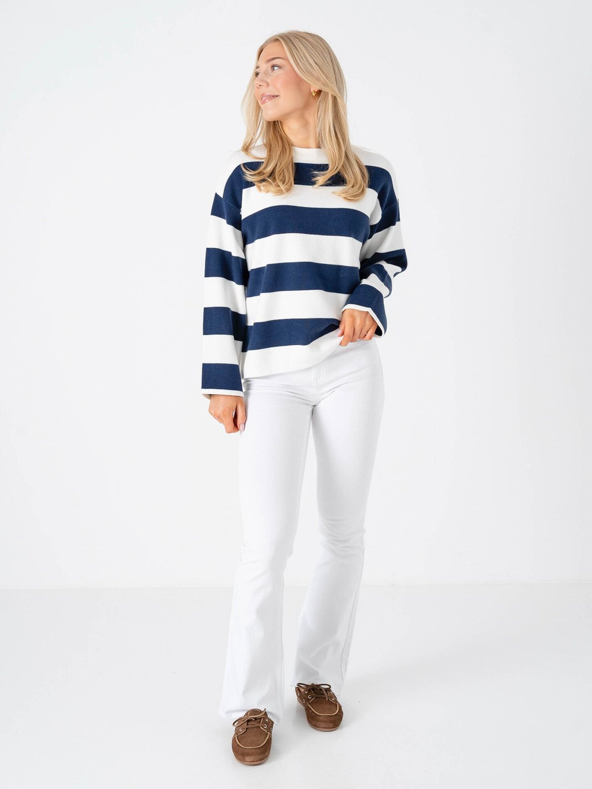 Only Blush Mid Flared Denim White