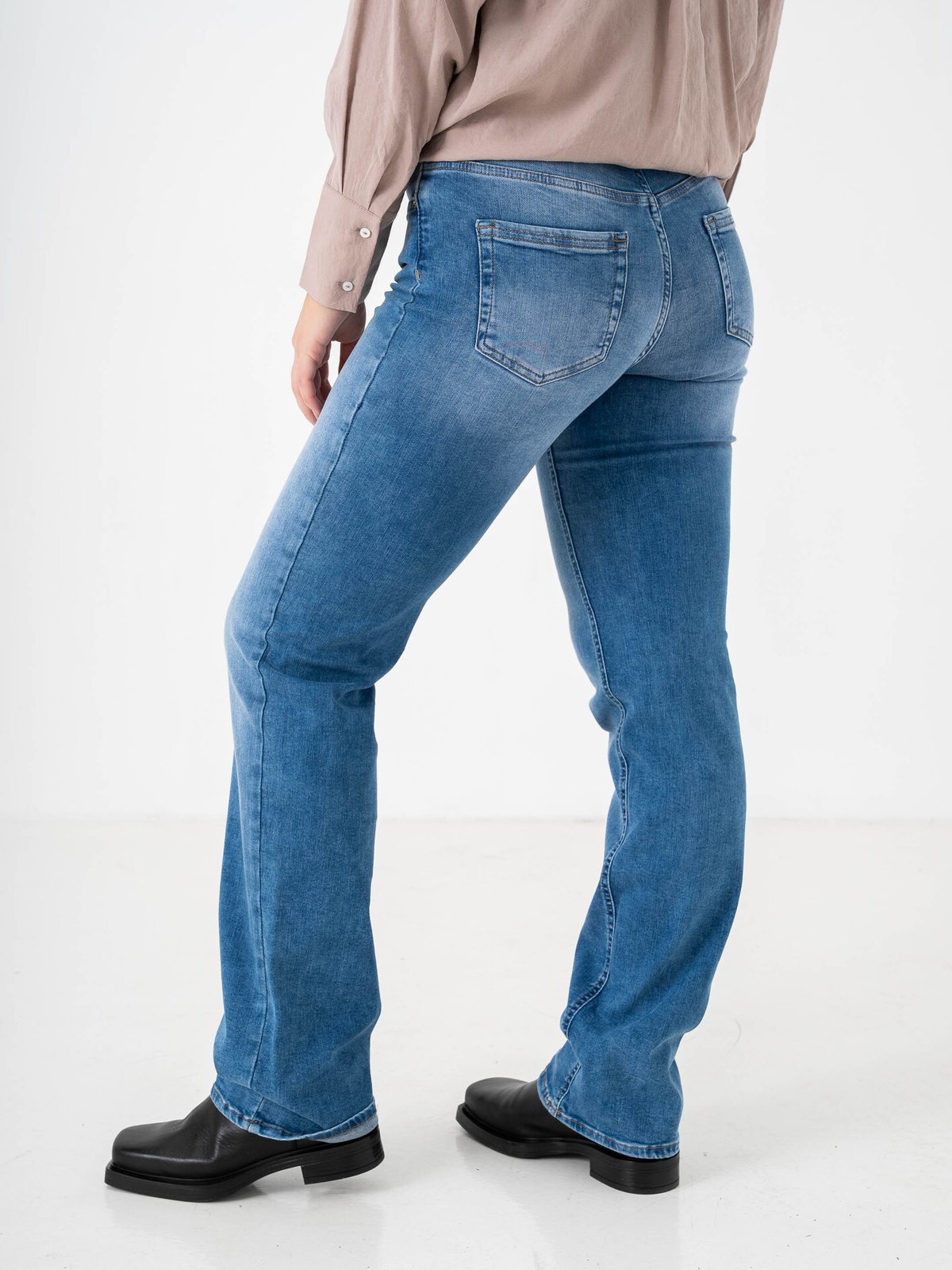 Only Blush Mid Straight Denim Medium Blue Denim