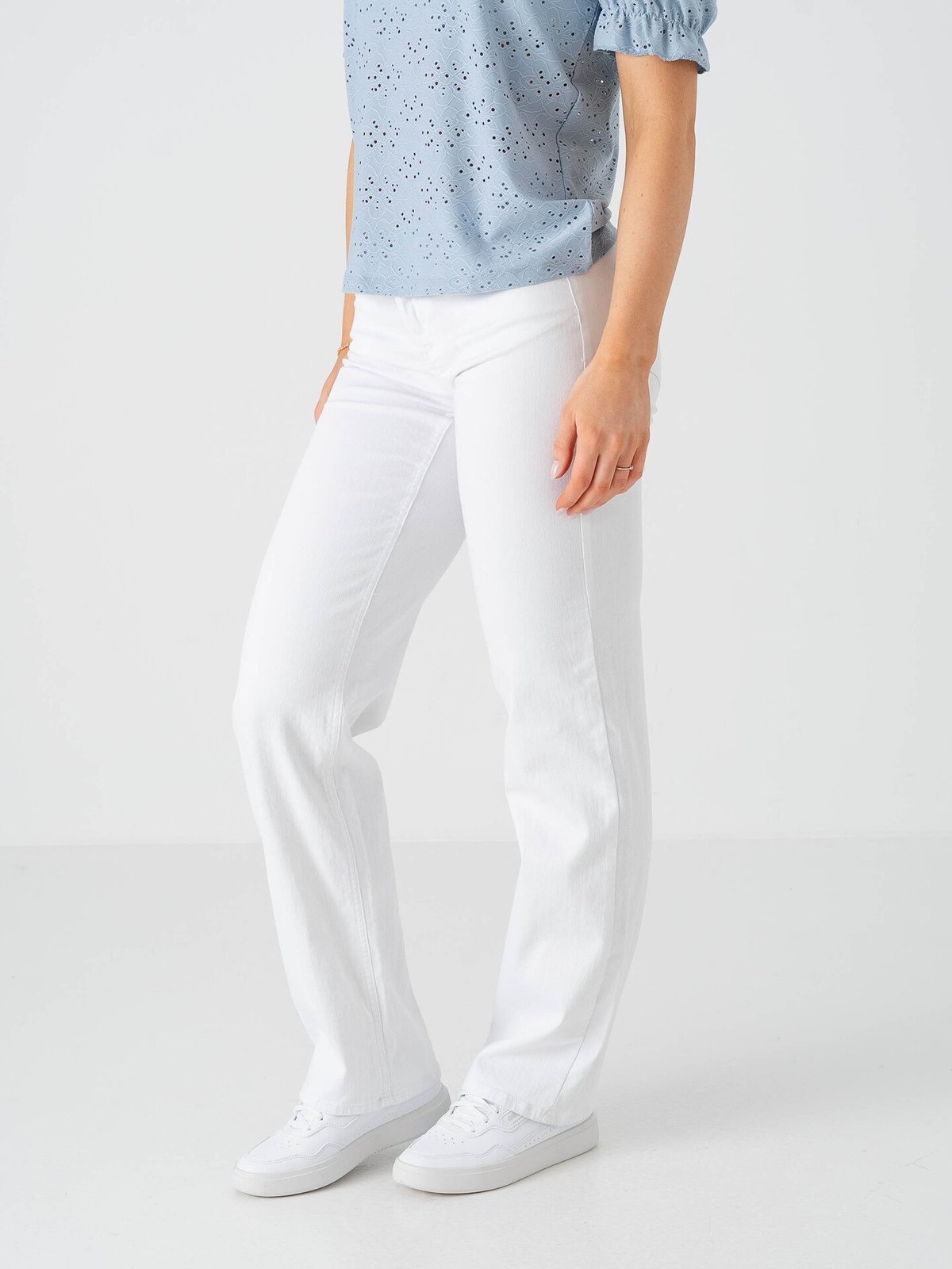 Only Blush Mid Straight Denim White