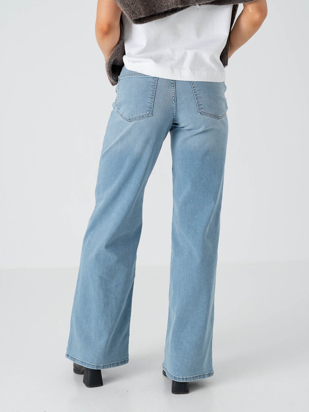 Only Madison Blush High Waist Wide Denim Light Blue Denim